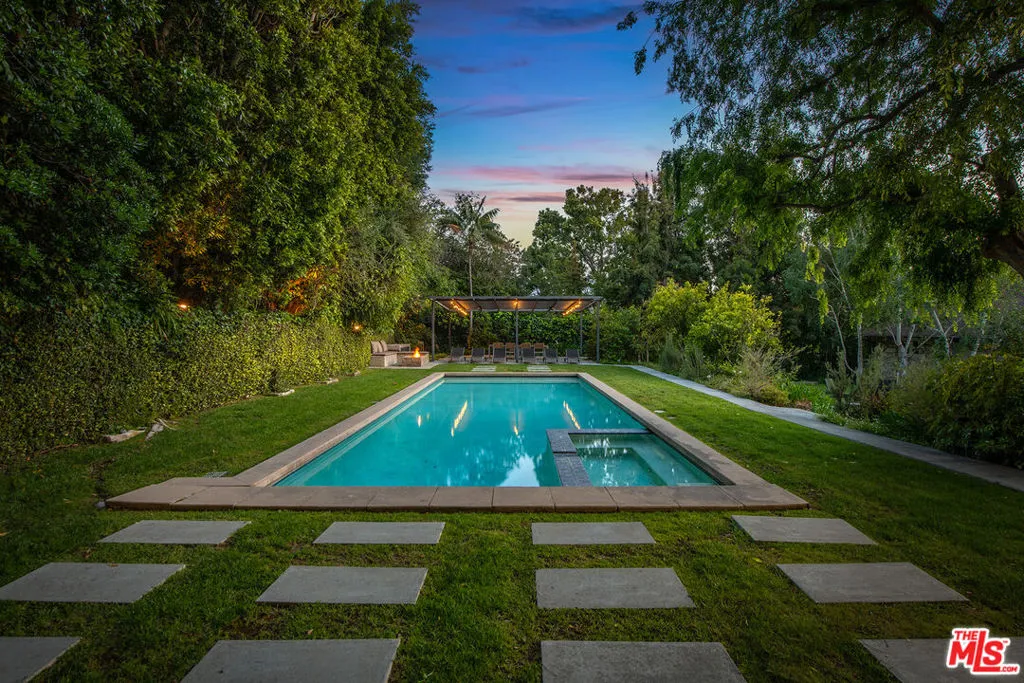 422 Parkwood Drive, Los Angeles, California 90077 home-pic-49