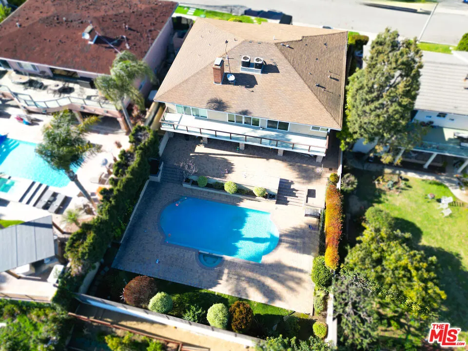 4028 Kenway Avenue, View Park, California 90008 home-pic-3