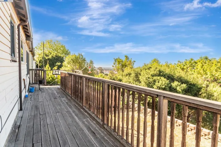 24443 Marie Dr, Hayward, California 94542