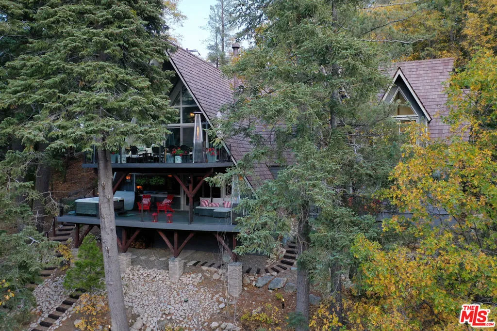 161 Rocky Point Road, Lake Arrowhead, California 92352 home-pic-42