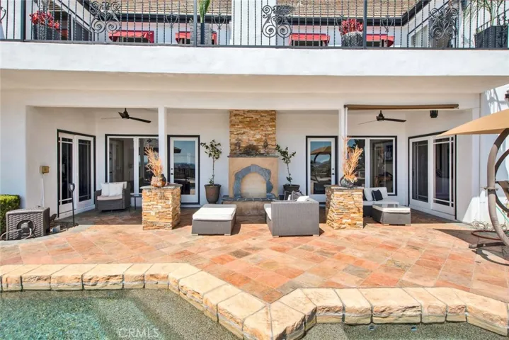 1532 Kensing Lane, North Tustin, California 92705