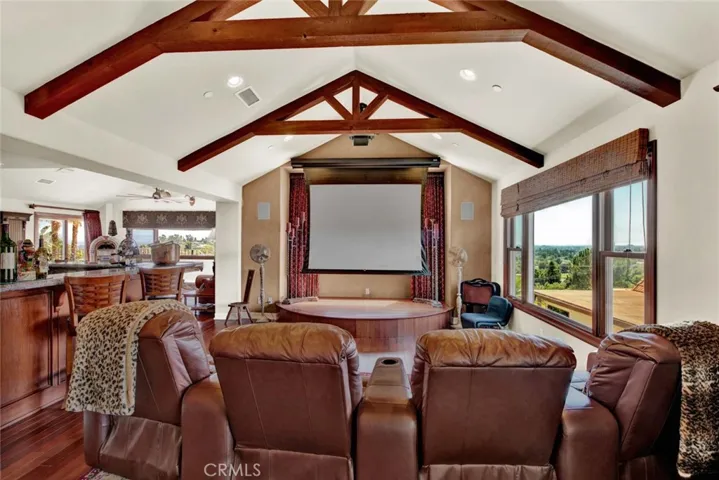 1532 Kensing Lane, North Tustin, California 92705