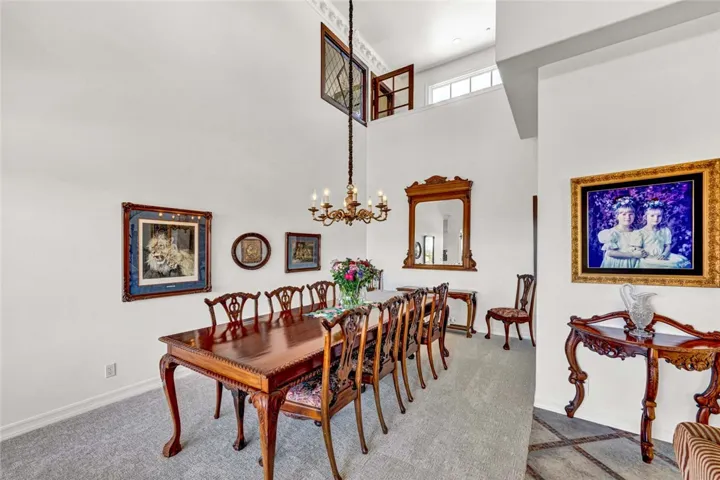 1532 Kensing Lane, North Tustin, California 92705