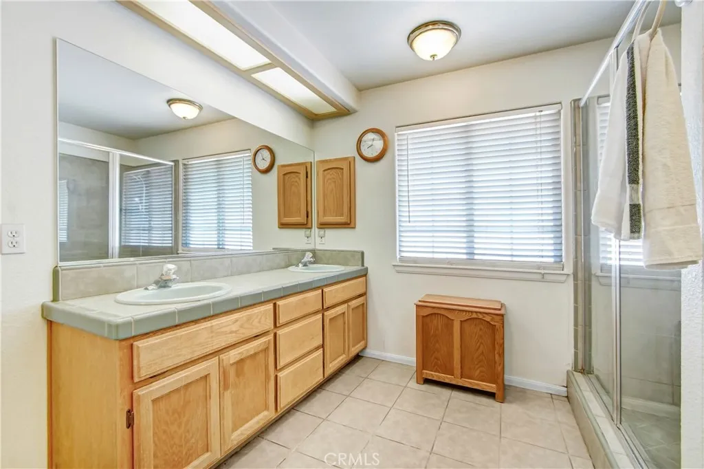 11949 Hawthorne Avenue, Hesperia, California 92345 home-pic-26