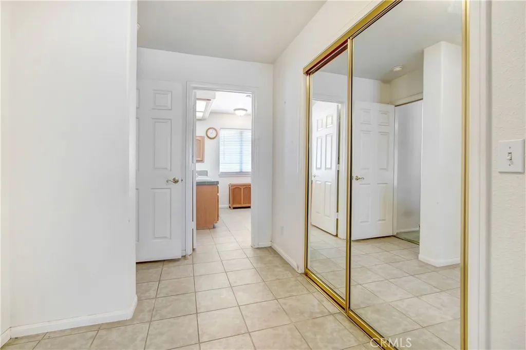 11949 Hawthorne Avenue, Hesperia, California 92345 home-pic-25