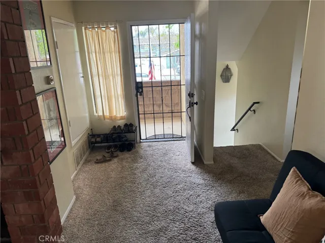 1925 1 Anaheim Avenue 1, Costa Mesa, California 92627