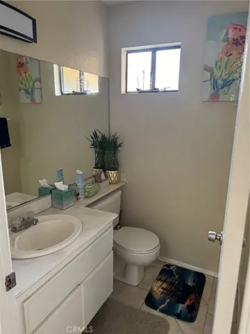 1925 1 Anaheim Avenue 1, Costa Mesa, California 92627