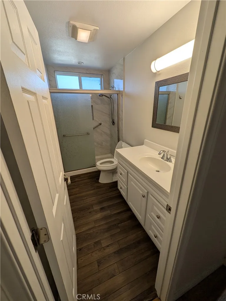 15214 S Raymond Avenue 105, Gardena, California 90247 home-pic-7