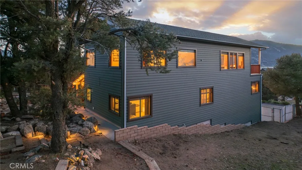 1841 Golden Rod Avenue, Big Bear City, California 92314 home-pic-3
