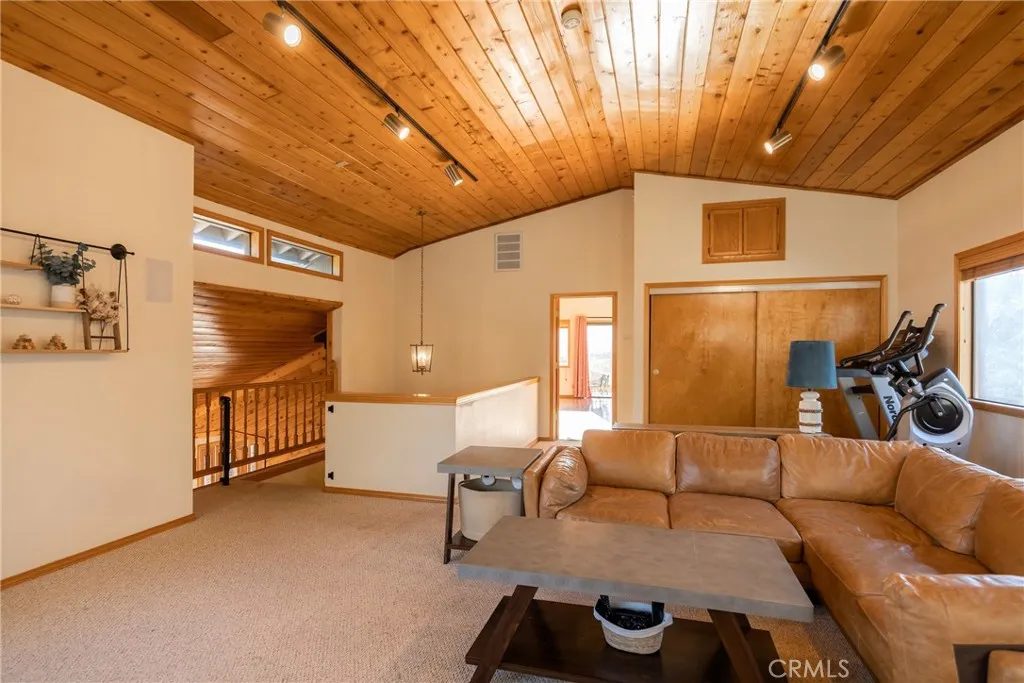 1841 Golden Rod Avenue, Big Bear City, California 92314 home-pic-31