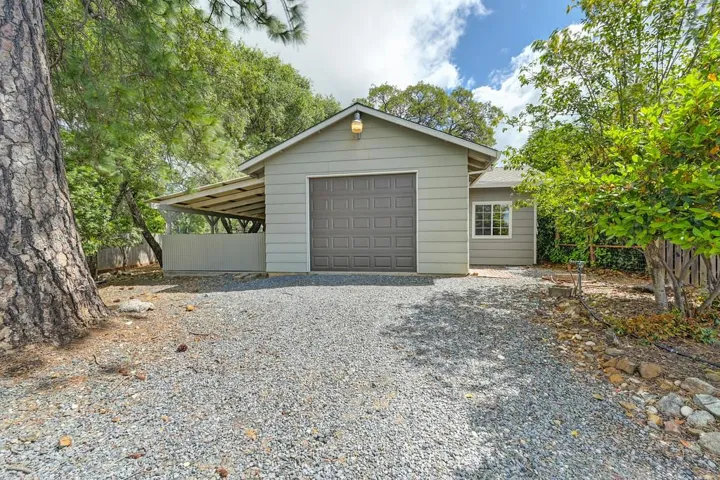 2640 Gayle Lane, Auburn, California 95602