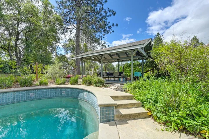 2640 Gayle Lane, Auburn, California 95602