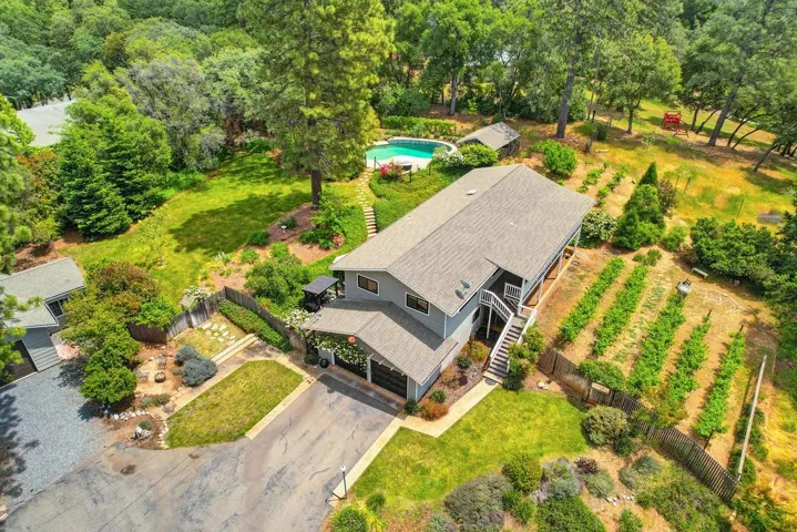 2640 Gayle Lane, Auburn, California 95602