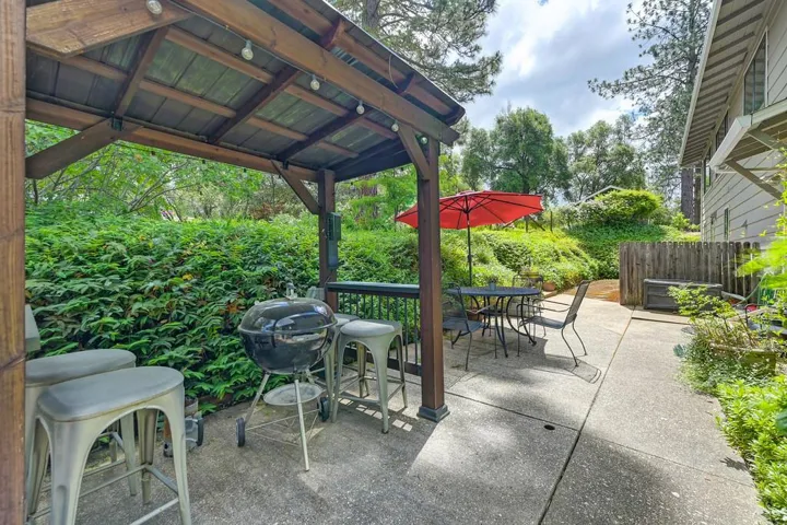 2640 Gayle Lane, Auburn, California 95602