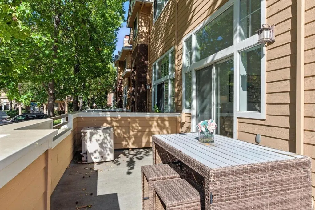 553 Mill River Lane, San Jose, California 95134 home-pic-45