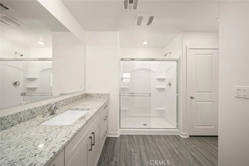 42499 Aruba Court, Indio, California 92201 home-pic-18