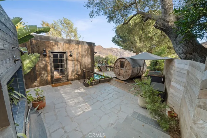 19778 Grand View Drive, Topanga, California 90290