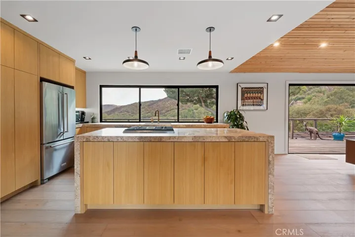 19778 Grand View Drive, Topanga, California 90290