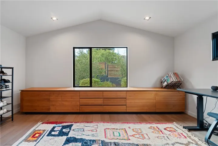 19778 Grand View Drive, Topanga, California 90290