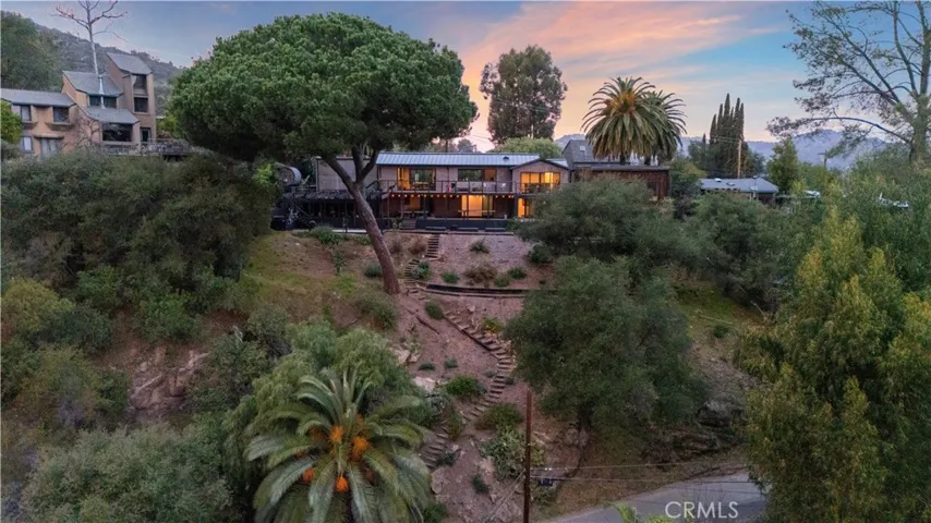 19778 Grand View Drive, Topanga, California 90290