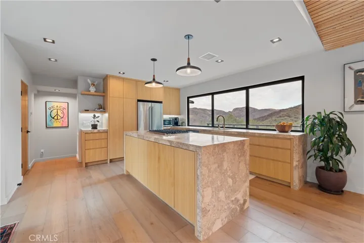 19778 Grand View Drive, Topanga, California 90290