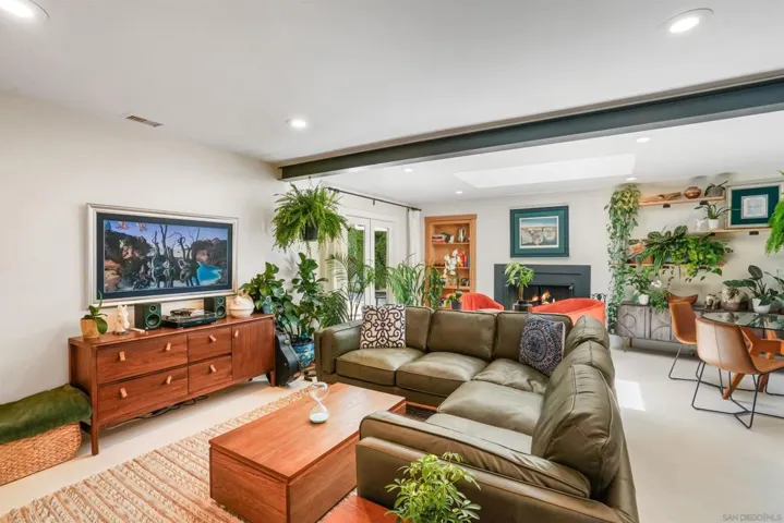 13025 Earlgate Court, Poway, California 92064