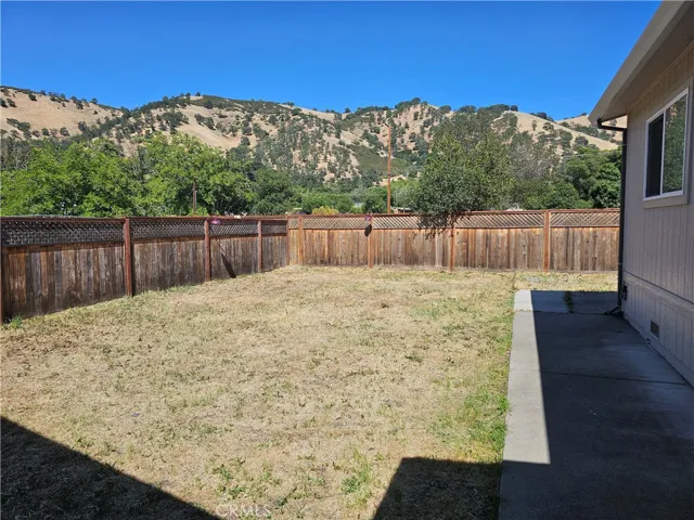2890 7th Street, Clearlake, California 95422