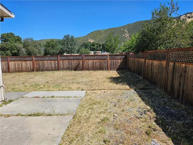 2890 7th Street, Clearlake, California 95422