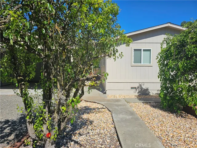 2890 7th Street, Clearlake, California 95422