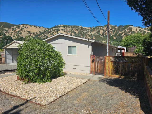 2890 7th Street, Clearlake, California 95422