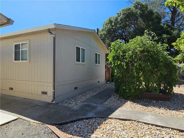 2890 7th Street, Clearlake, California 95422