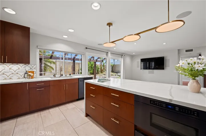 9462 Pier Drive, Huntington Beach, California 92646