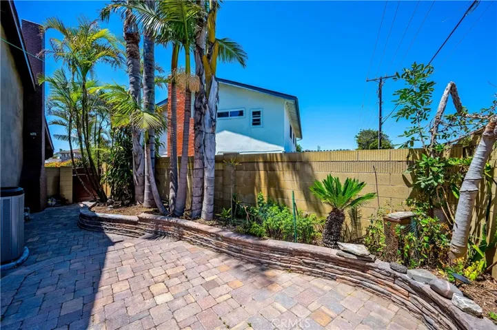 9462 Pier Drive, Huntington Beach, California 92646