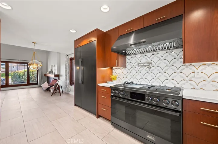 9462 Pier Drive, Huntington Beach, California 92646