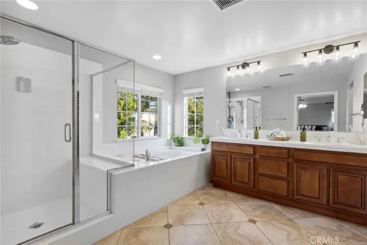 45614 Hawk Court, Temecula, California 92592