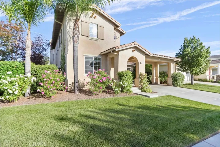 45614 Hawk Court, Temecula, California 92592