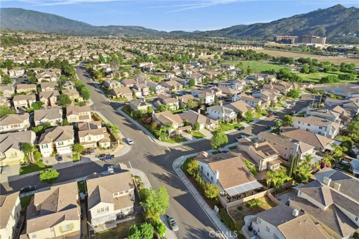 45614 Hawk Court, Temecula, California 92592