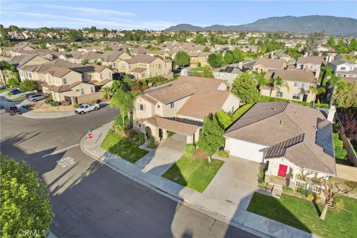 45614 Hawk Court, Temecula, California 92592