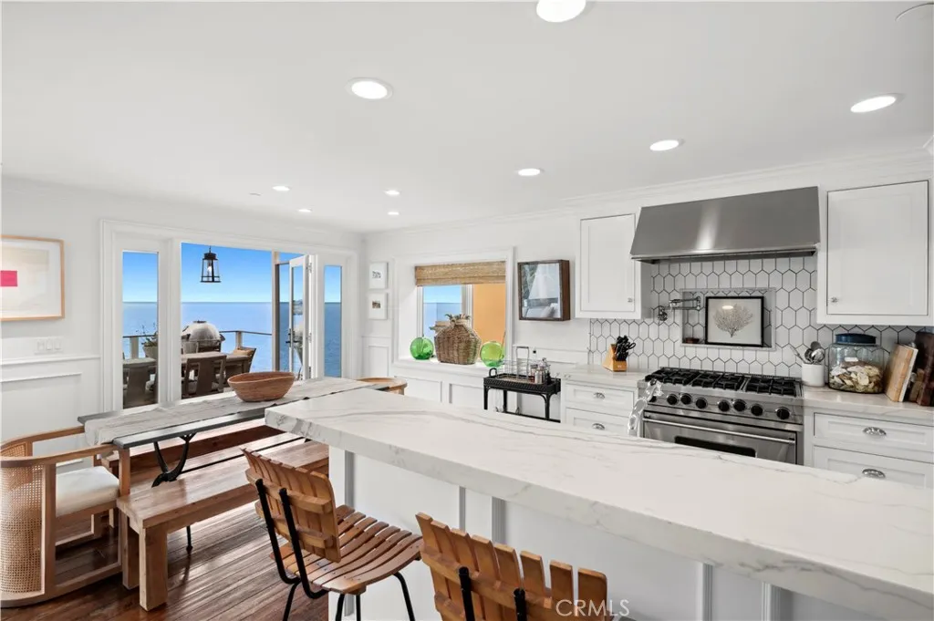 31889 Circle Drive, Laguna Beach, California 92651 home-pic-13