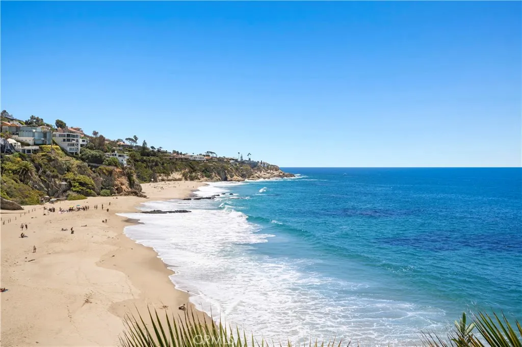 31889 Circle Drive, Laguna Beach, California 92651 home-pic-9