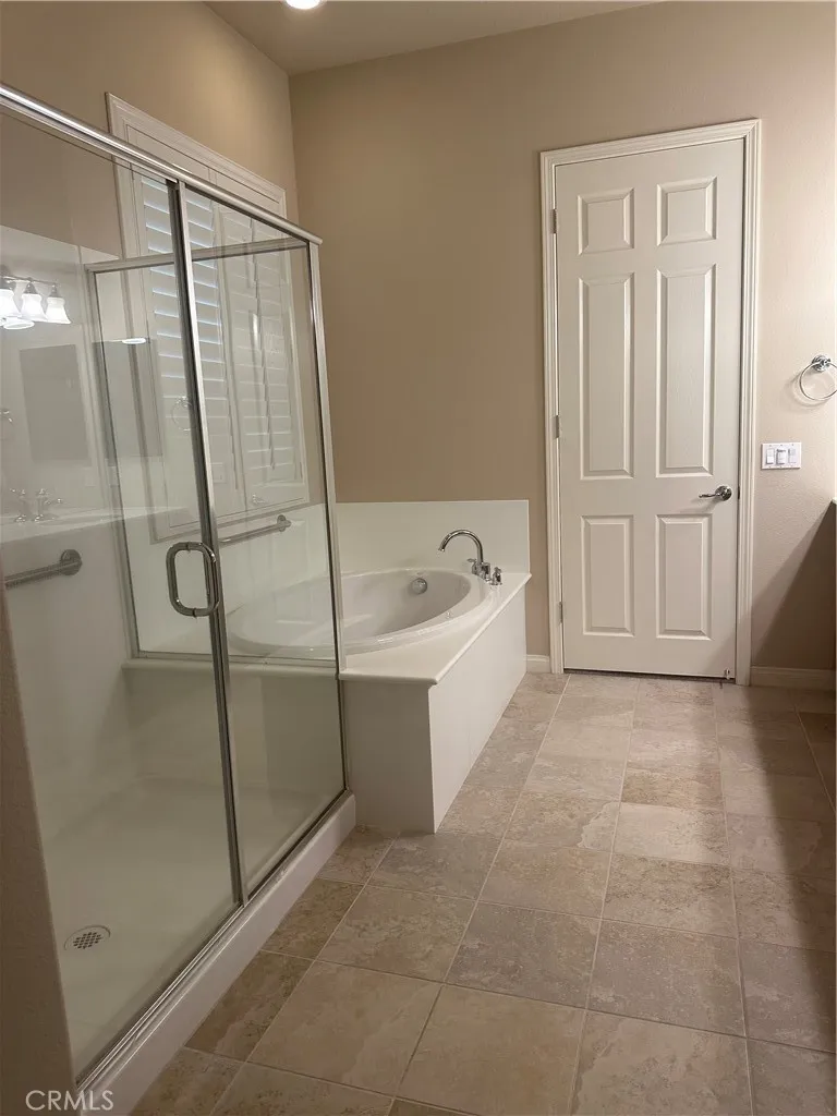 10030 El Dorado Street, Apple Valley, California 92308 home-pic-18