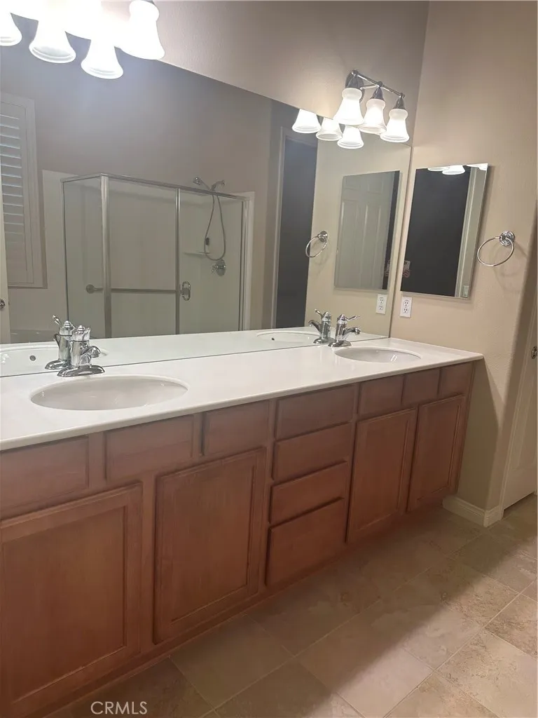 10030 El Dorado Street, Apple Valley, California 92308 home-pic-19