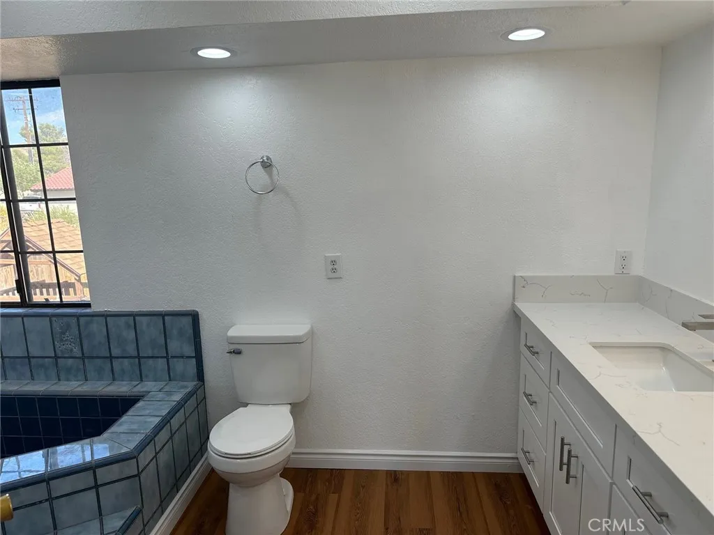 16485 Wintun Road, Apple Valley, California 92307 home-pic-28
