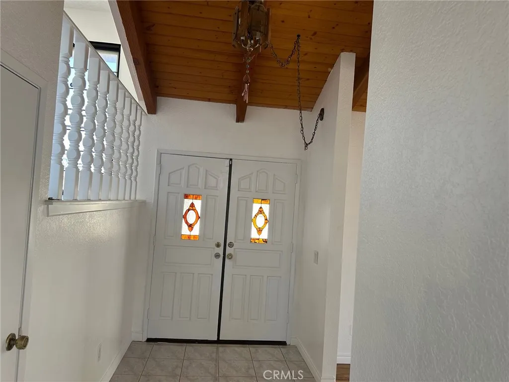 16485 Wintun Road, Apple Valley, California 92307 home-pic-13