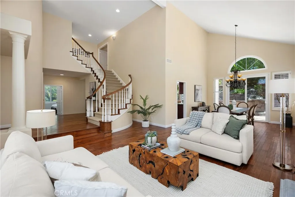 22312 Wayside, Mission Viejo, California 92692, 5 Bedrooms Bedrooms, ,4 BathroomsBathrooms,Residential,For Sale,Wayside,OC25115528