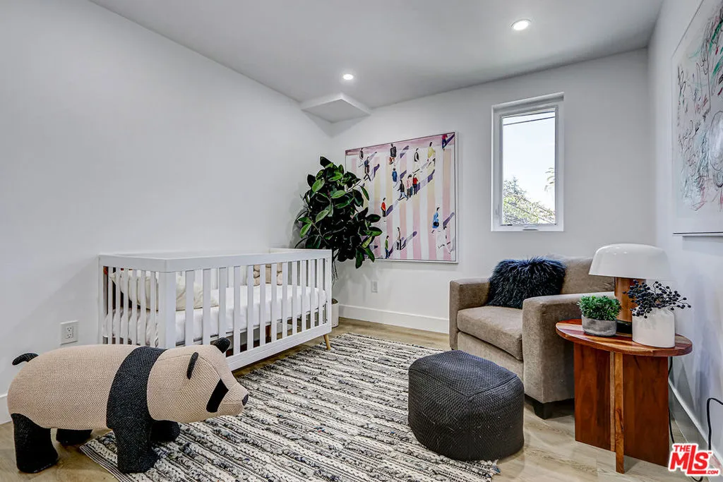 1291 Sycamore, Los Angeles, California 90019 home-pic-22