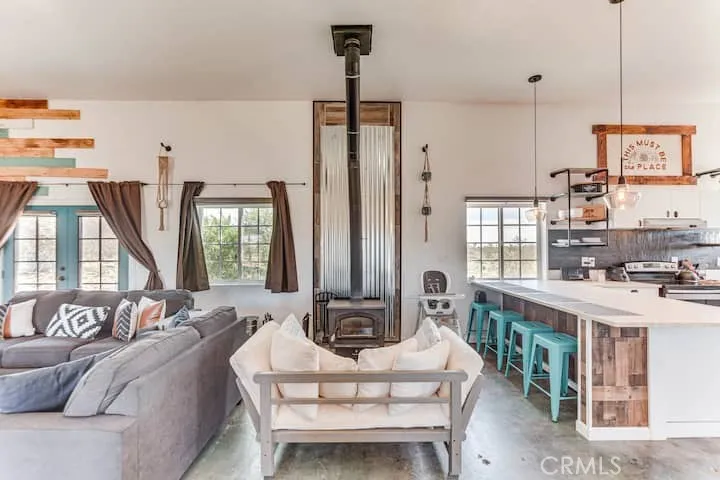 58725 Botkin Road, Landers, California 92285 home-pic-17