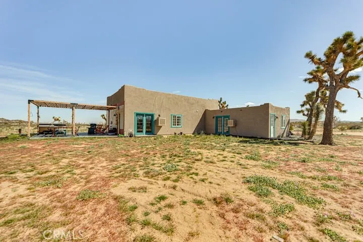 58725 Botkin Road, Landers, California 92285 home-pic-2