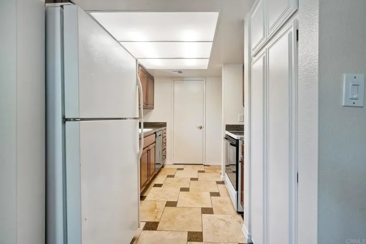 2564 Navarra Drive 115, Carlsbad, California 92009