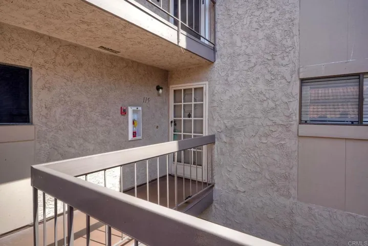 2564 Navarra Drive 115, Carlsbad, California 92009